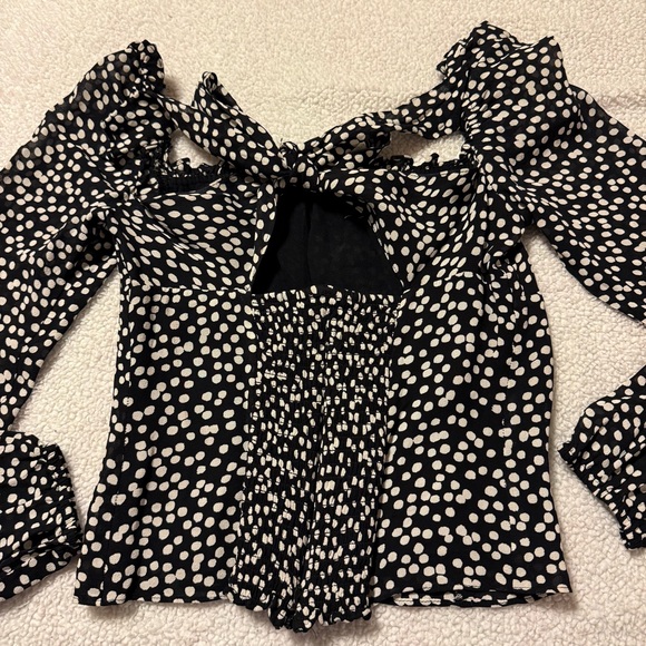 Reformation Bacio Top Pearls Black White Polka Dot Blouse Smocked Ruffle Back - Picture 11 of 13